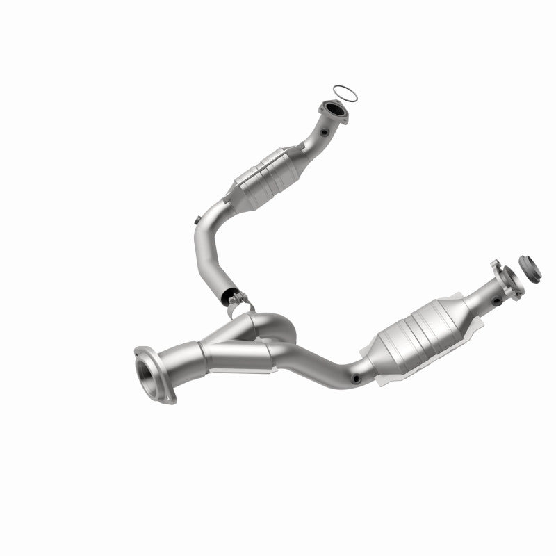 MagnaFlow Direct Fit Catalytic Converter 07-08 Escalade 6.2 Driver Side OEM