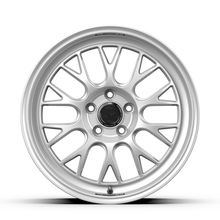 fifteen52 Holeshot RSR 18x8.5 5x112 42mm ET 57.1mm Center Bore Radiant Silver