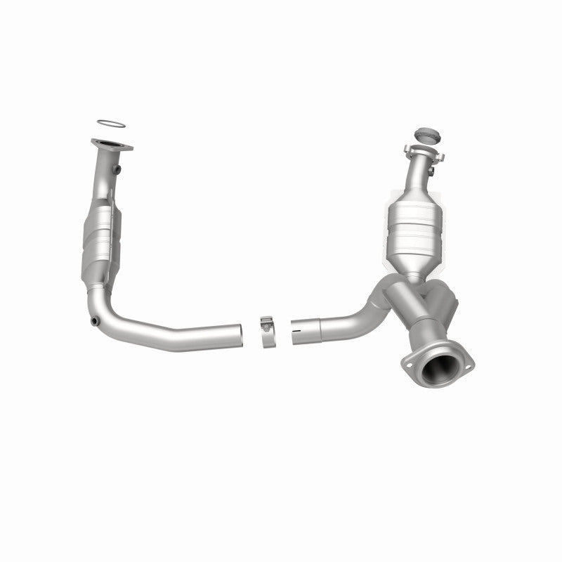MagnaFlow Direct Fit Catalytic Converter 07-08 Escalade 6.2 Driver Side OEM
