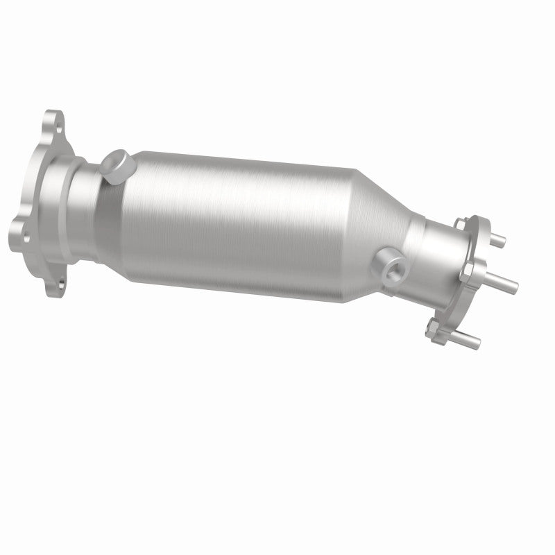 MagnaFlow 12-16 Audi A6/Quattro 2.0L OEM Direct Fit Catalytic Converter