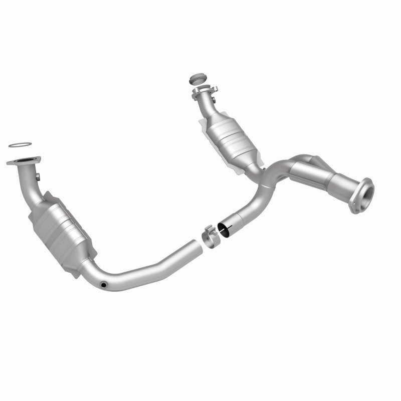 MagnaFlow Direct Fit Catalytic Converter 07-08 Escalade 6.2 Driver Side OEM