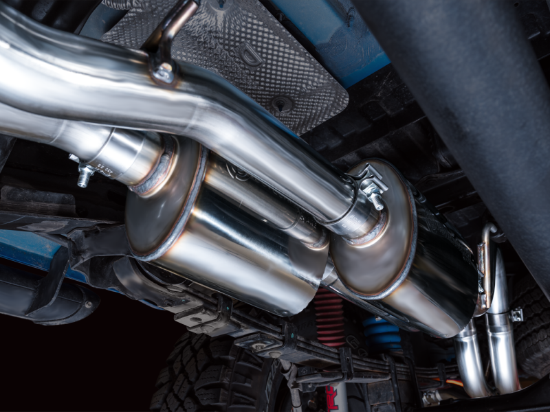 AWE Tuning 16-22 Toyota Tacoma 0FG Cat-Back Exhaust w/ BashGuard - Dual Diamond Black Tips
